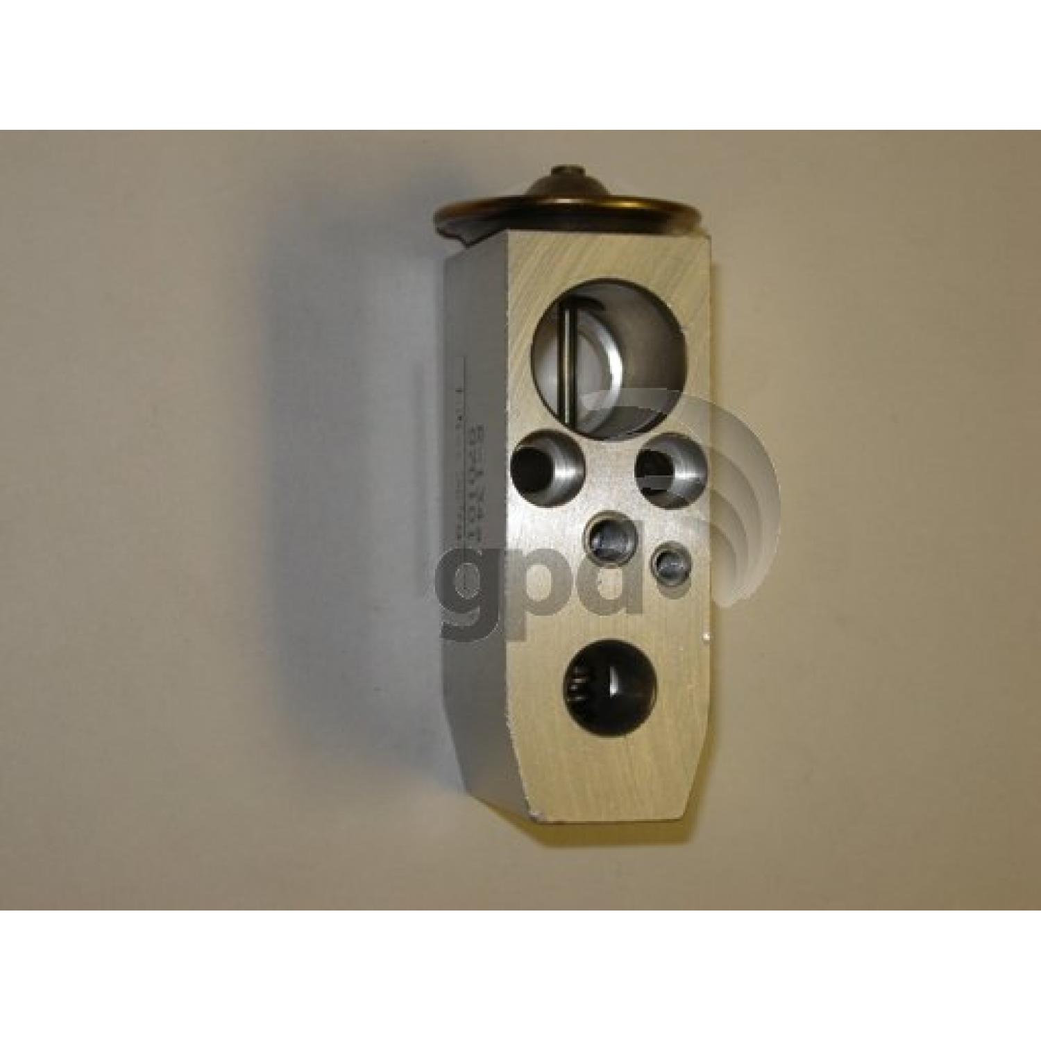 Global Parts Distributors 9442466 A/C Receiver Drier Kit product image 1 of 2