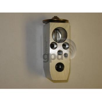 Global Parts Distributors 9442476 A/C Receiver Drier Kit product image 2 of 3