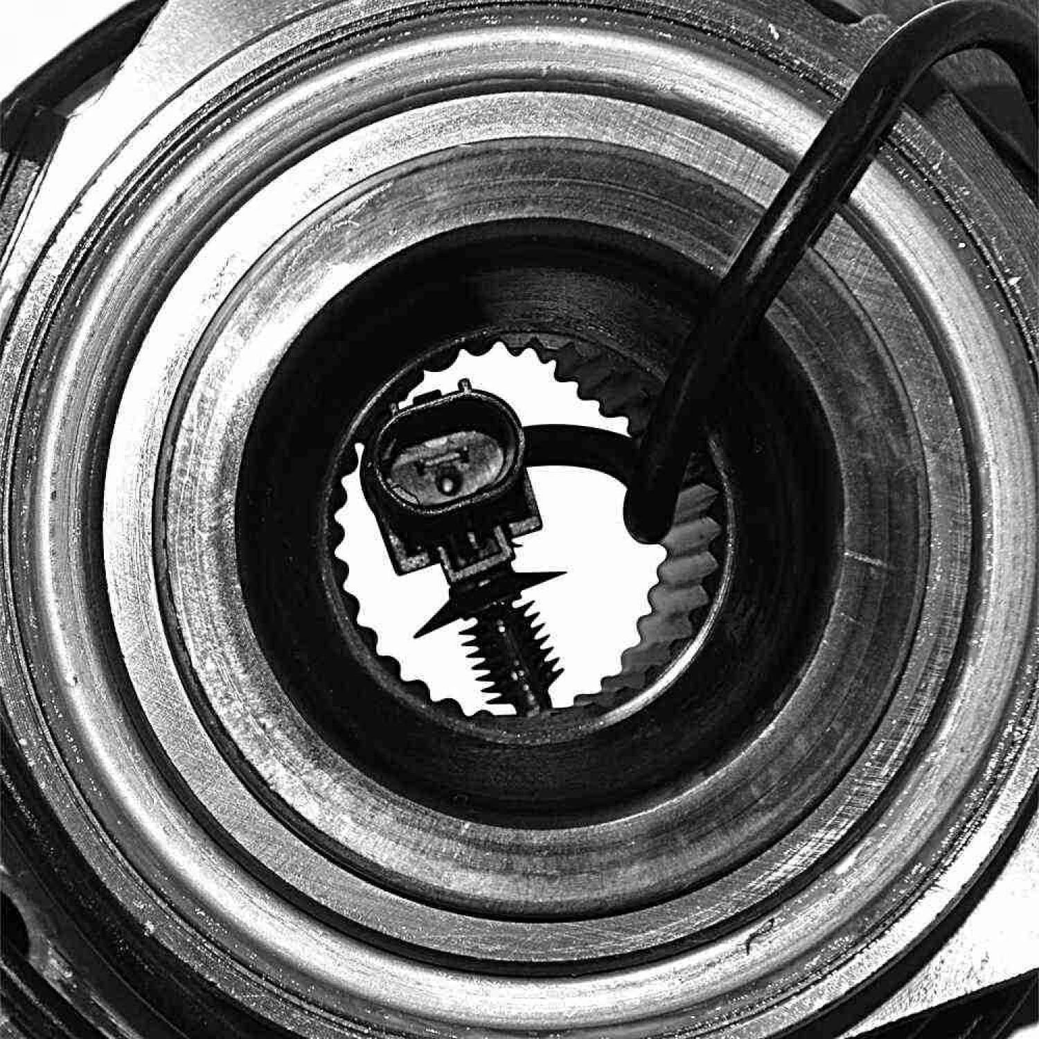 GSP 124207 - Wheel Bearing and Hub Assembly GSP 124207 Wheel Bearing and Hub Assembly product image 3 of 6