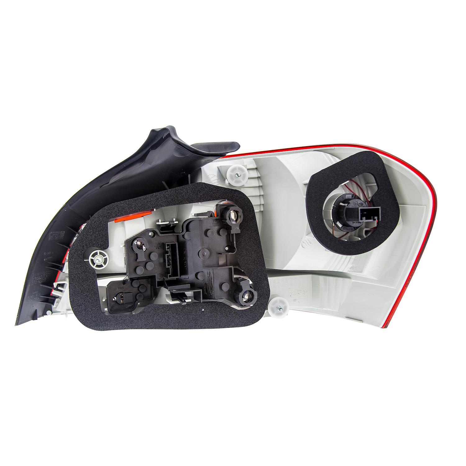 HELLA 009615091 - Tail Light Assembly HELLA 009615091 Tail Light Assembly product image 1 of 9