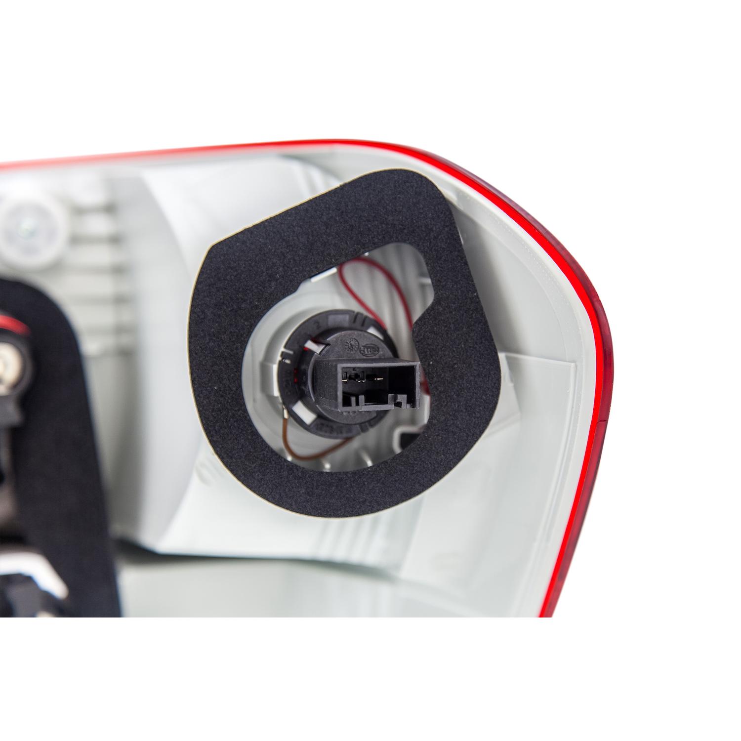 HELLA 009615091 - Tail Light Assembly HELLA 009615091 Tail Light Assembly product image 7 of 9