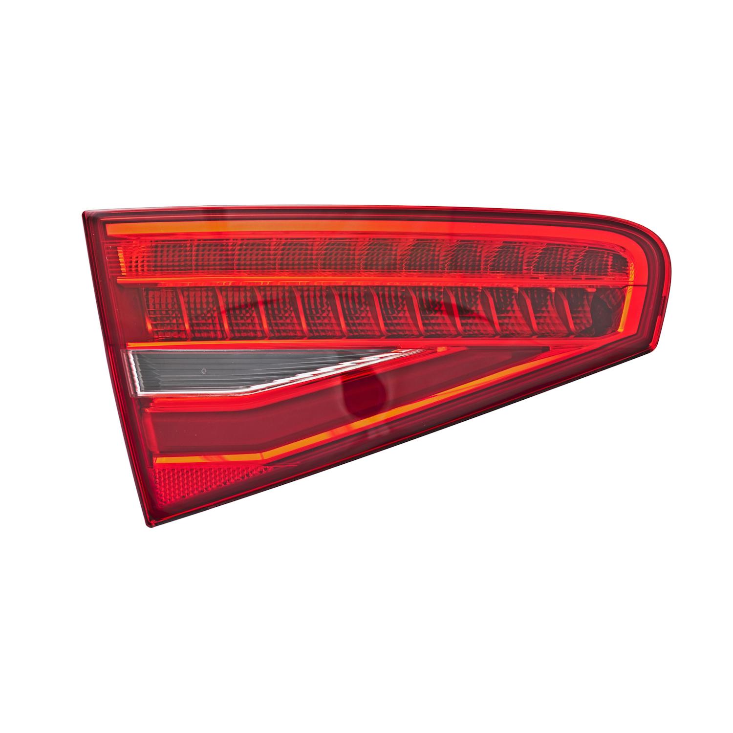 HELLA 010917111 - Tail Light Assembly HELLA 010917111 Tail Light Assembly product image 3 of 7