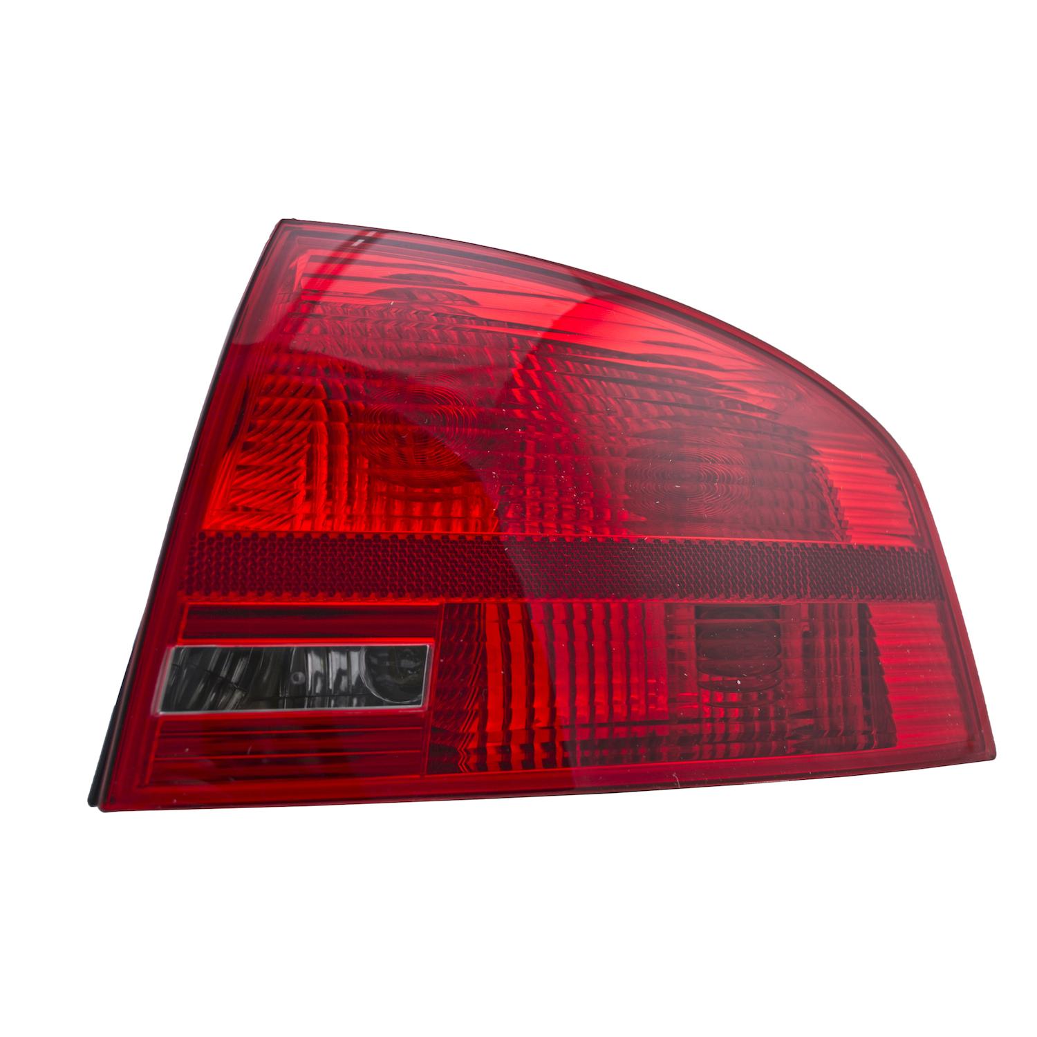 HELLA 965037081 - Tail Light Assembly HELLA 965037081 Tail Light Assembly product image 4 of 8