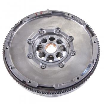 LuK DMF131 Clutch Flywheel product image 1 of 3