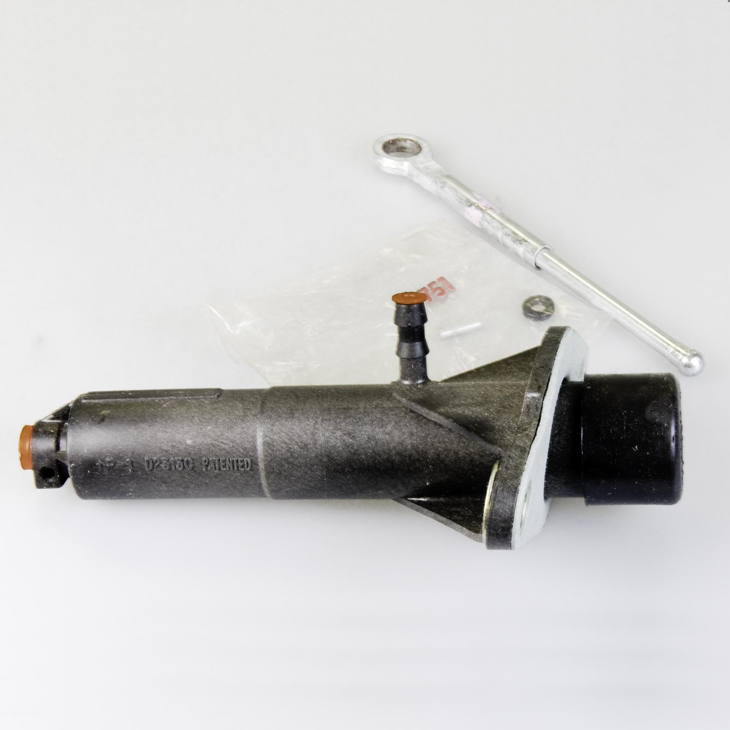 LuK LMC120 Clutch Master Cylinder product image 1 of 3