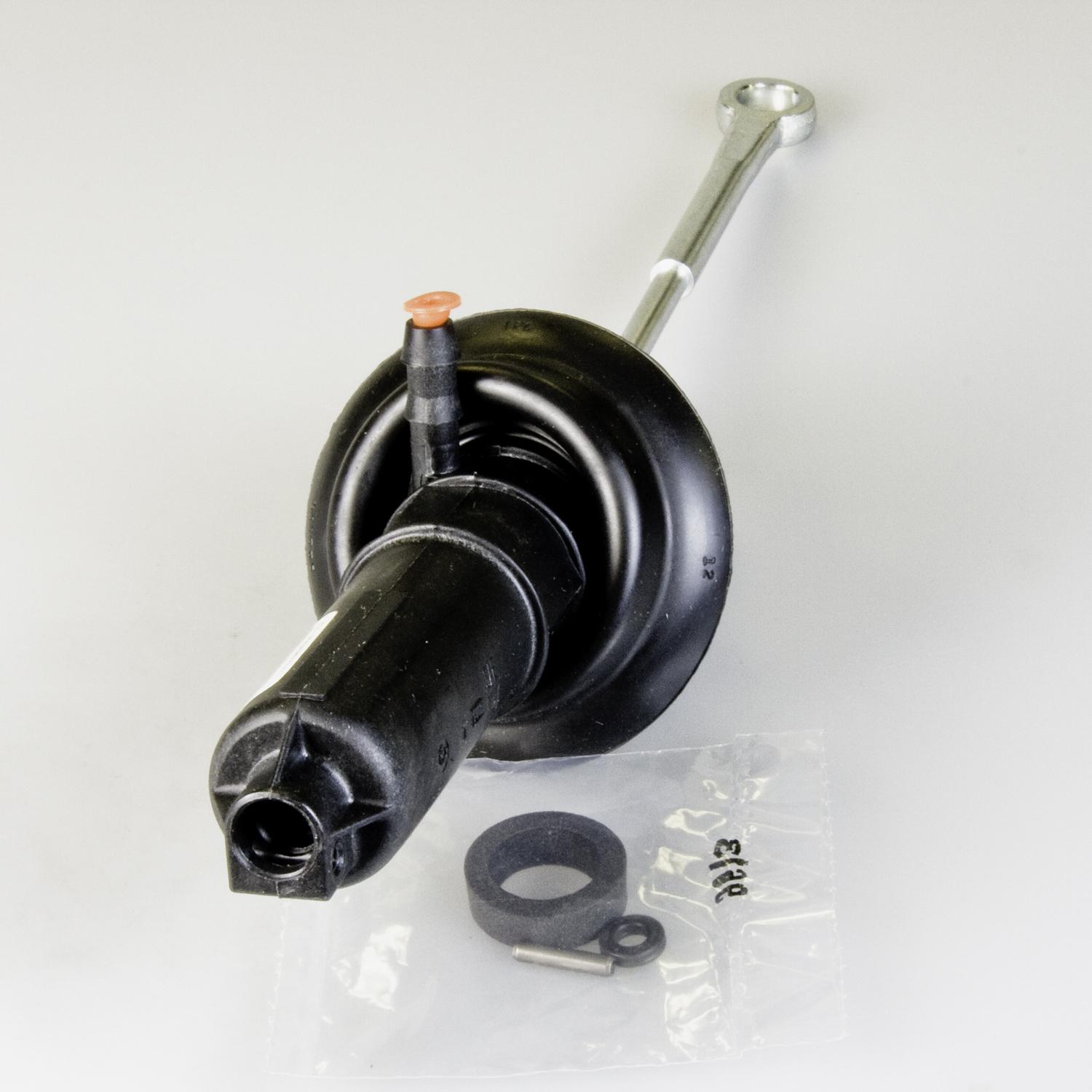 LuK LMC153 Clutch Master Cylinder product image 2 of 3