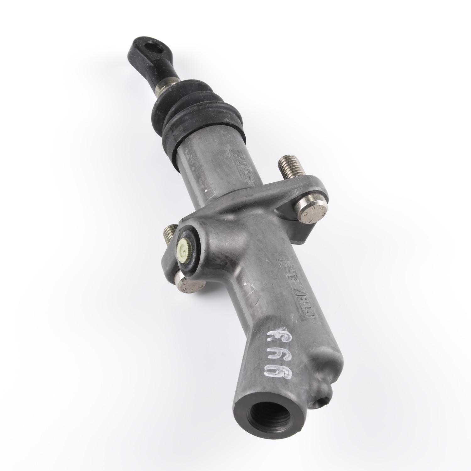 LuK LMC462 - Clutch Master Cylinder LuK LMC462 Clutch Master Cylinder product image 2 of 2