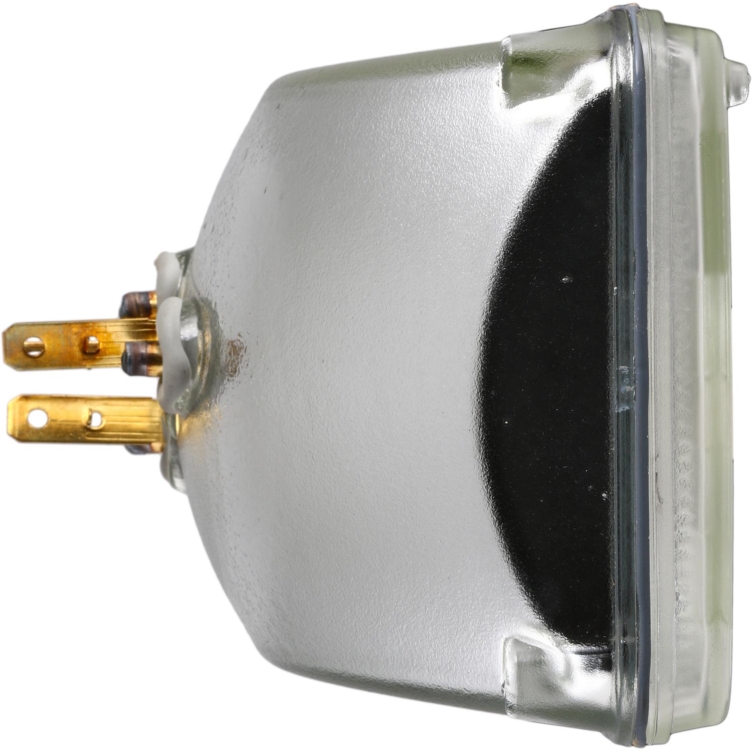 Philips H4666LLC1 - Headlight Bulb Philips H4666LLC1 Headlight Bulb product image 5 of 10