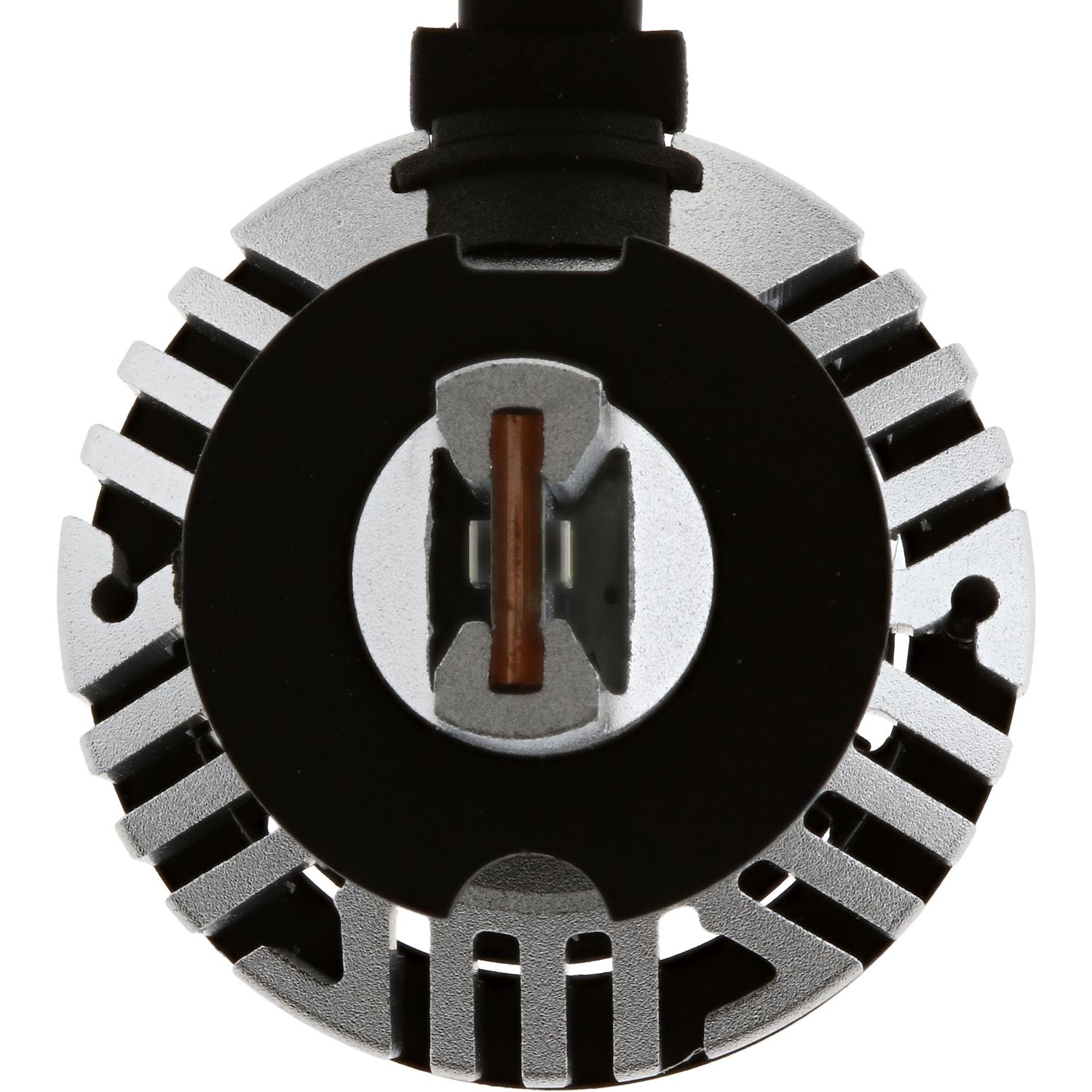 Philips H9UELED - Headlight Bulb Philips H9UELED Headlight Bulb product image 5 of 20