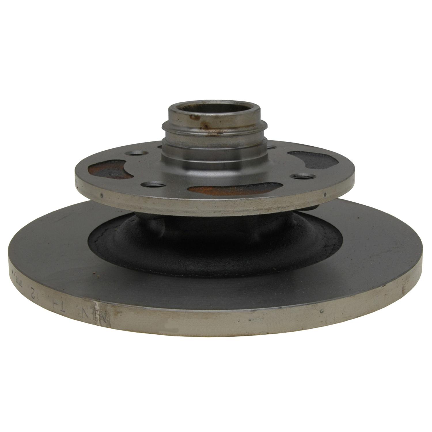 Raybestos 9013R - Disc Brake Rotor and Hub Assembly Raybestos 9013R Disc Brake Rotor and Hub Assembly product image 1 of 3