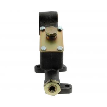 Raybestos MC17916 Brake Master Cylinder product image 5 of 7