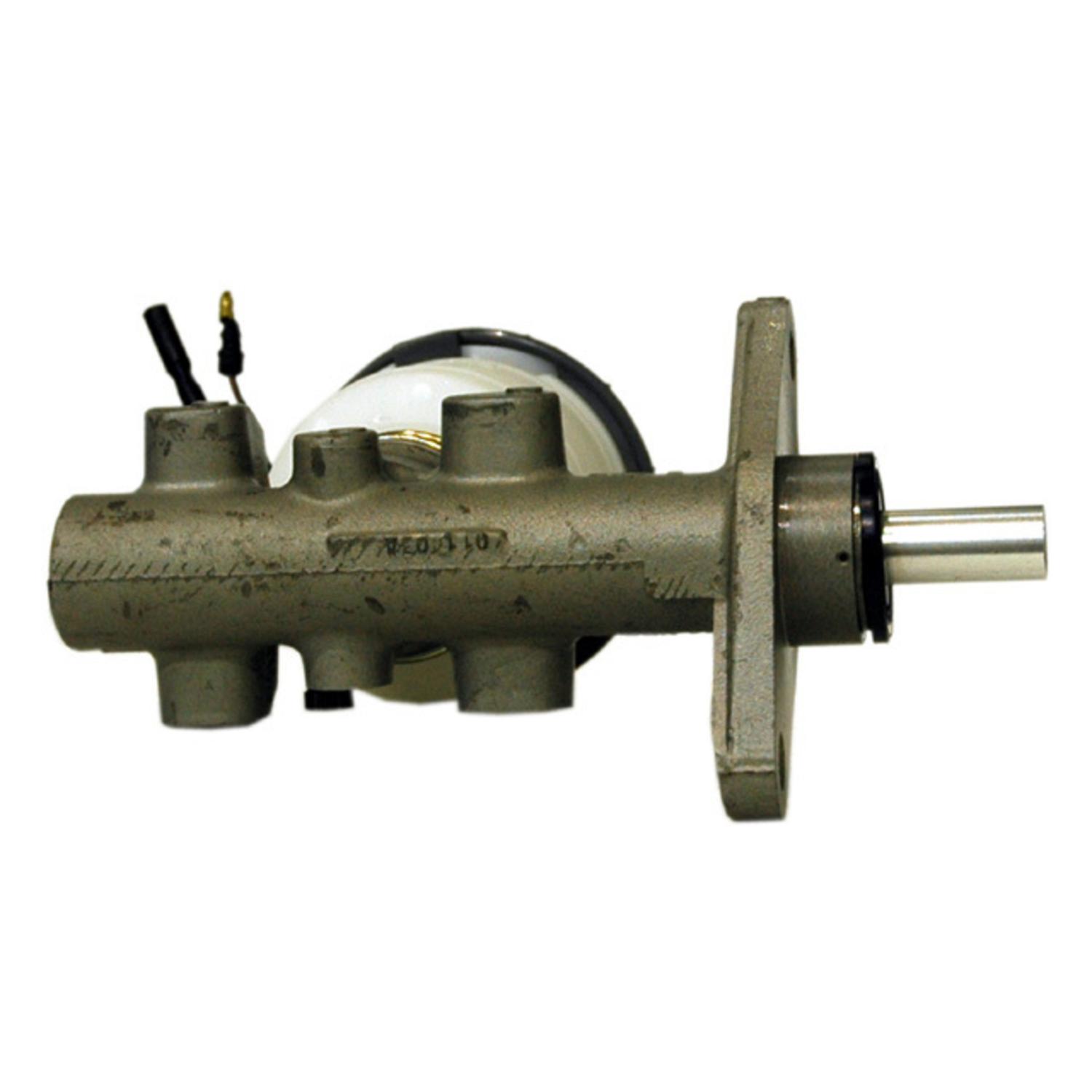 Raybestos MC390200 - Brake Master Cylinder Raybestos MC390200 Brake Master Cylinder product image 1 of 6
