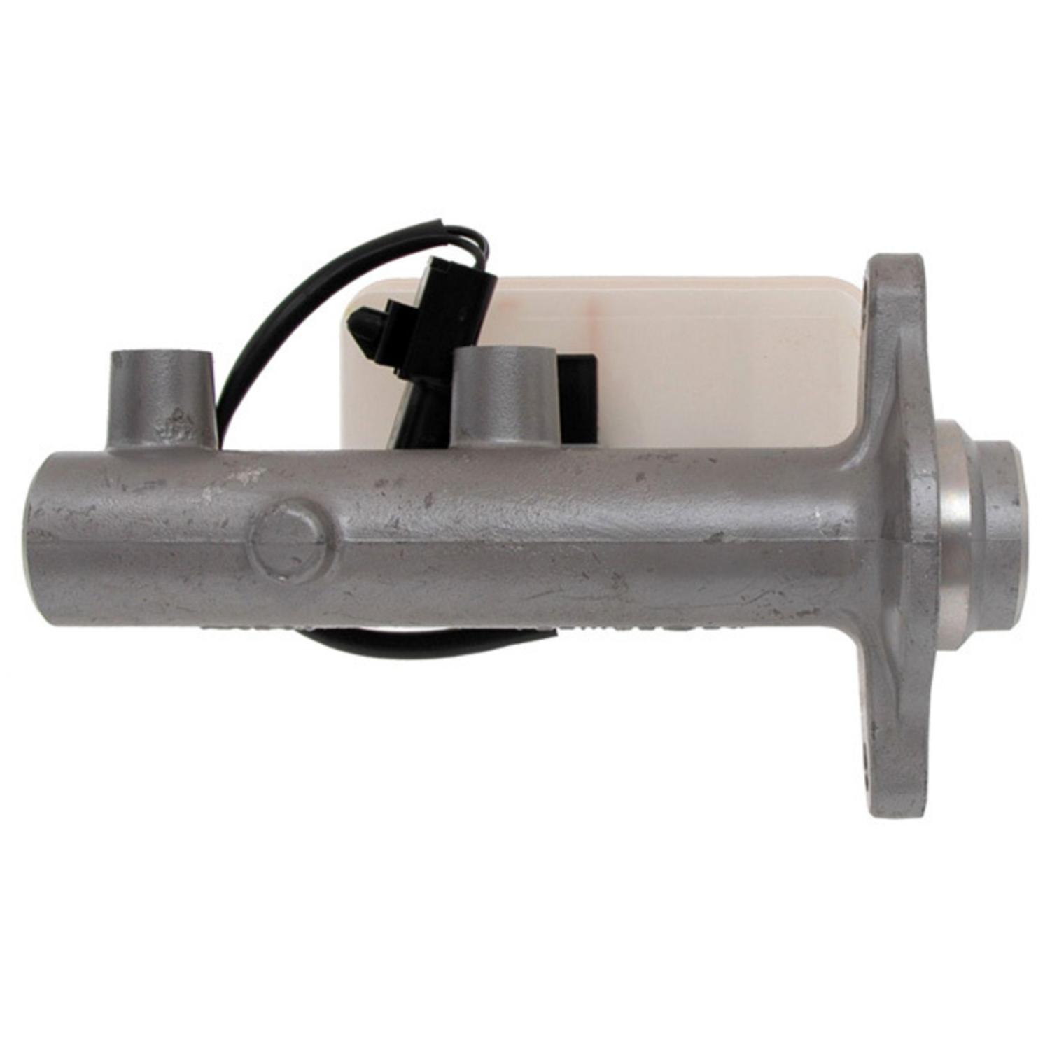 Raybestos MC390357 - Brake Master Cylinder Raybestos MC390357 Brake Master Cylinder product image 2 of 7