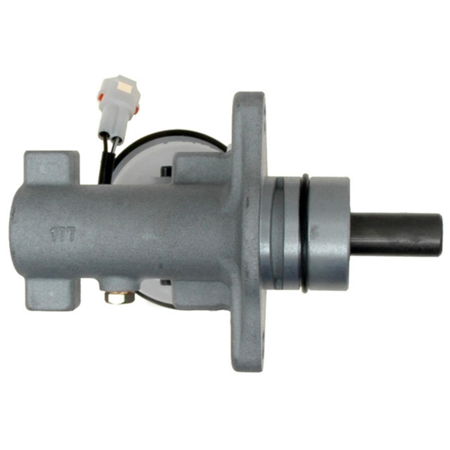 Raybestos MC390546 - Brake Master Cylinder Raybestos MC390546 Brake Master Cylinder product image 2 of 8