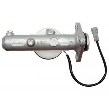 Raybestos MC390674 Brake Master Cylinder product image 1 of 6