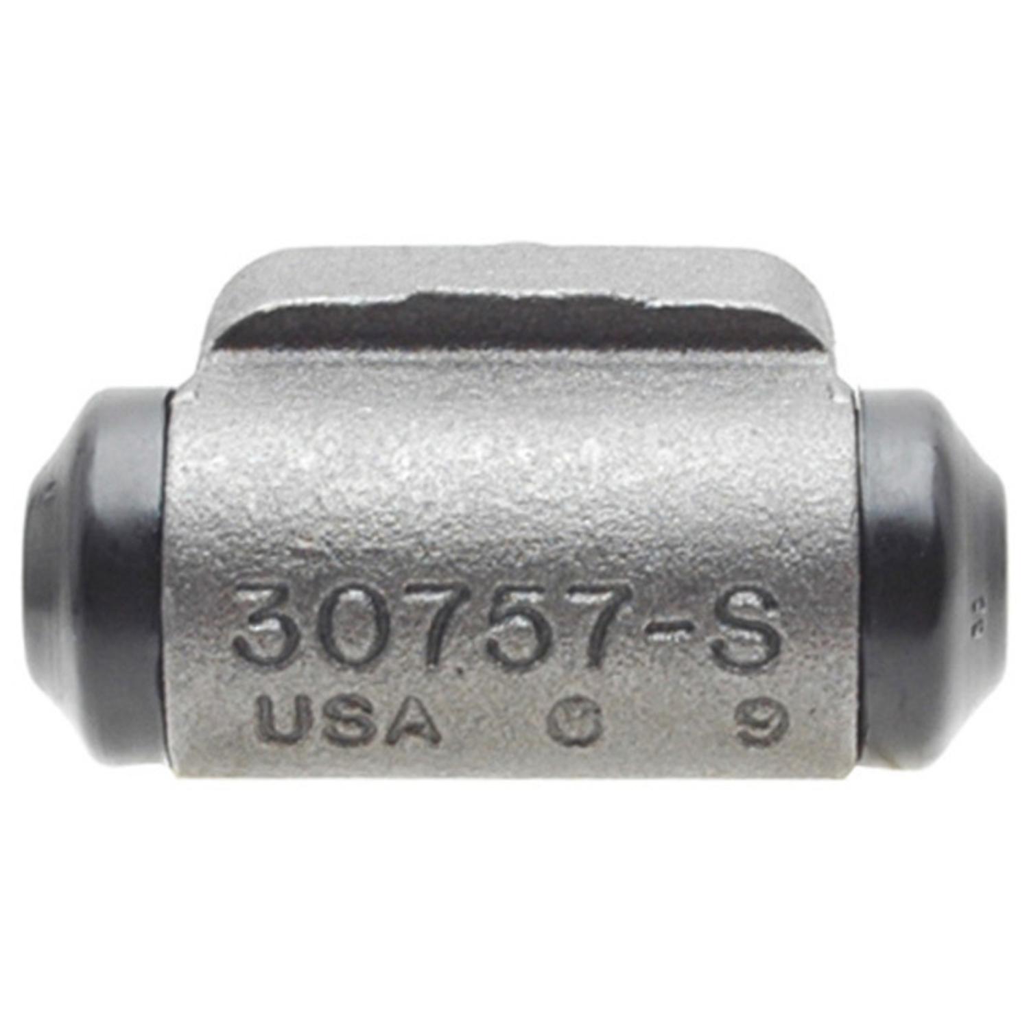 Raybestos WC37970 - Drum Brake Wheel Cylinder Raybestos WC37970 Drum Brake Wheel Cylinder product image 2 of 3
