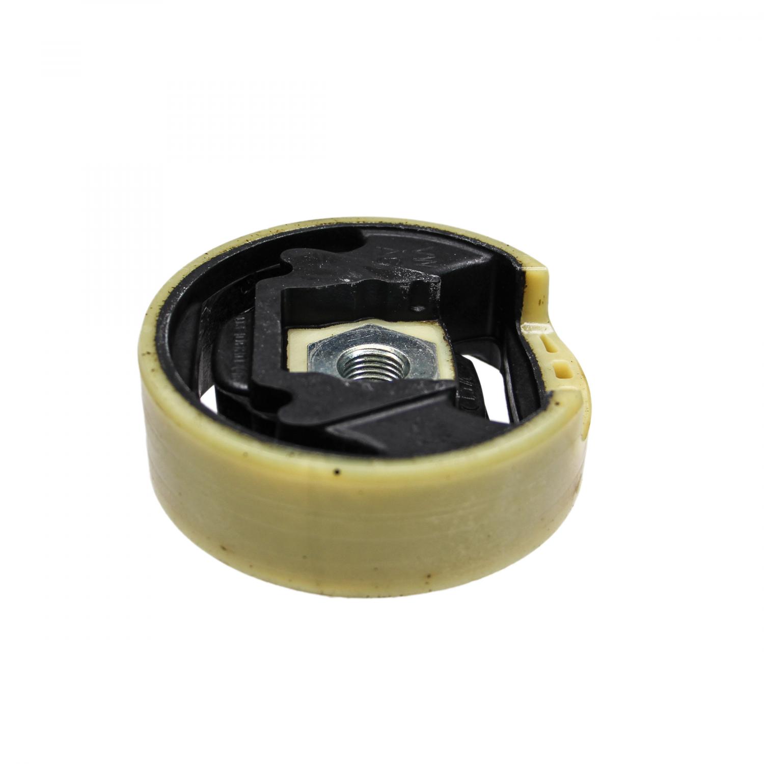 Rein Automotive AVM0516 Suspension Subframe Mount product image 4 of 6
