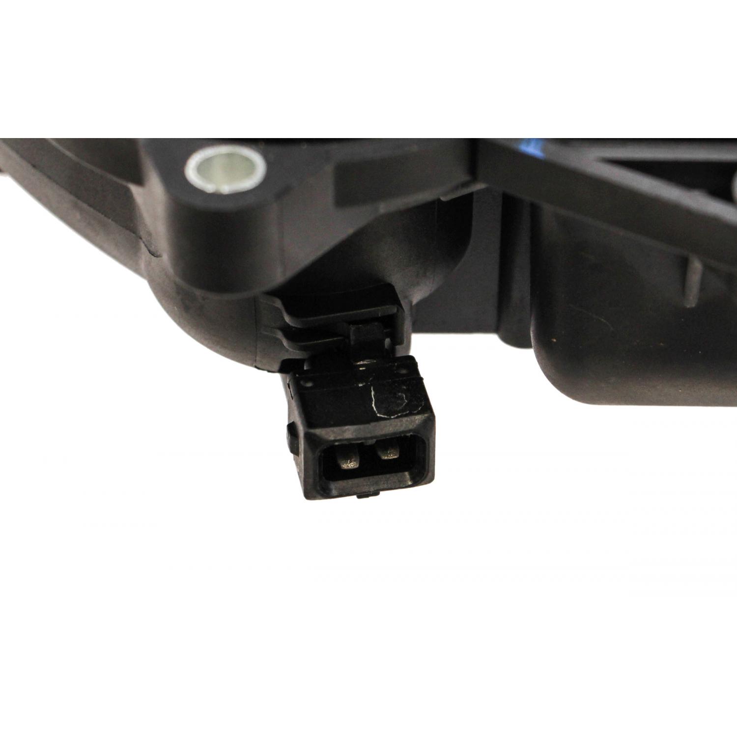 Rein Automotive CTA0011 - Engine Coolant Thermostat Housing Assembly Rein Automotive CTA0011 Engine Coolant Thermostat Housing Assembly product image 3 of 7