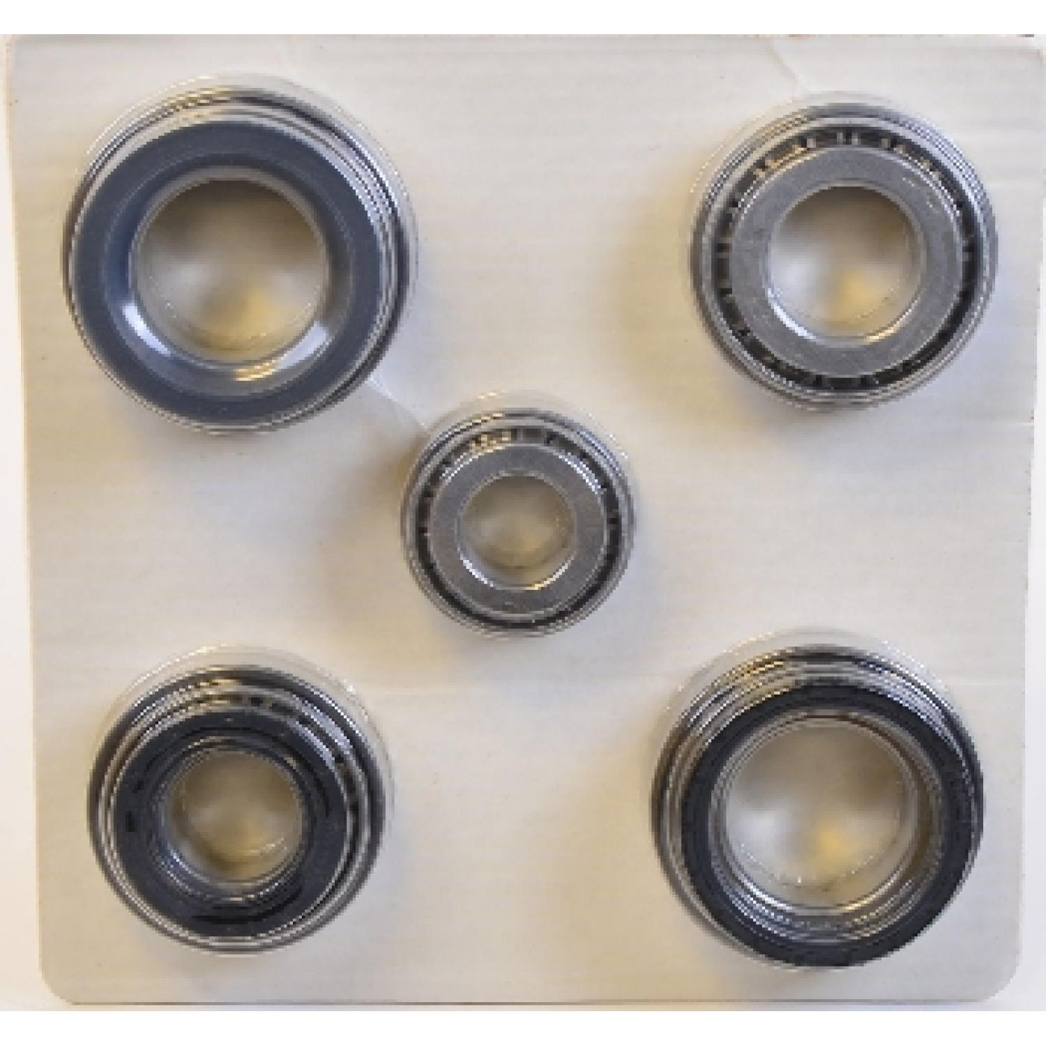 SKF STKFC200 Manual Trans Bearing and Seal Overhaul Kit product image 2 of 2