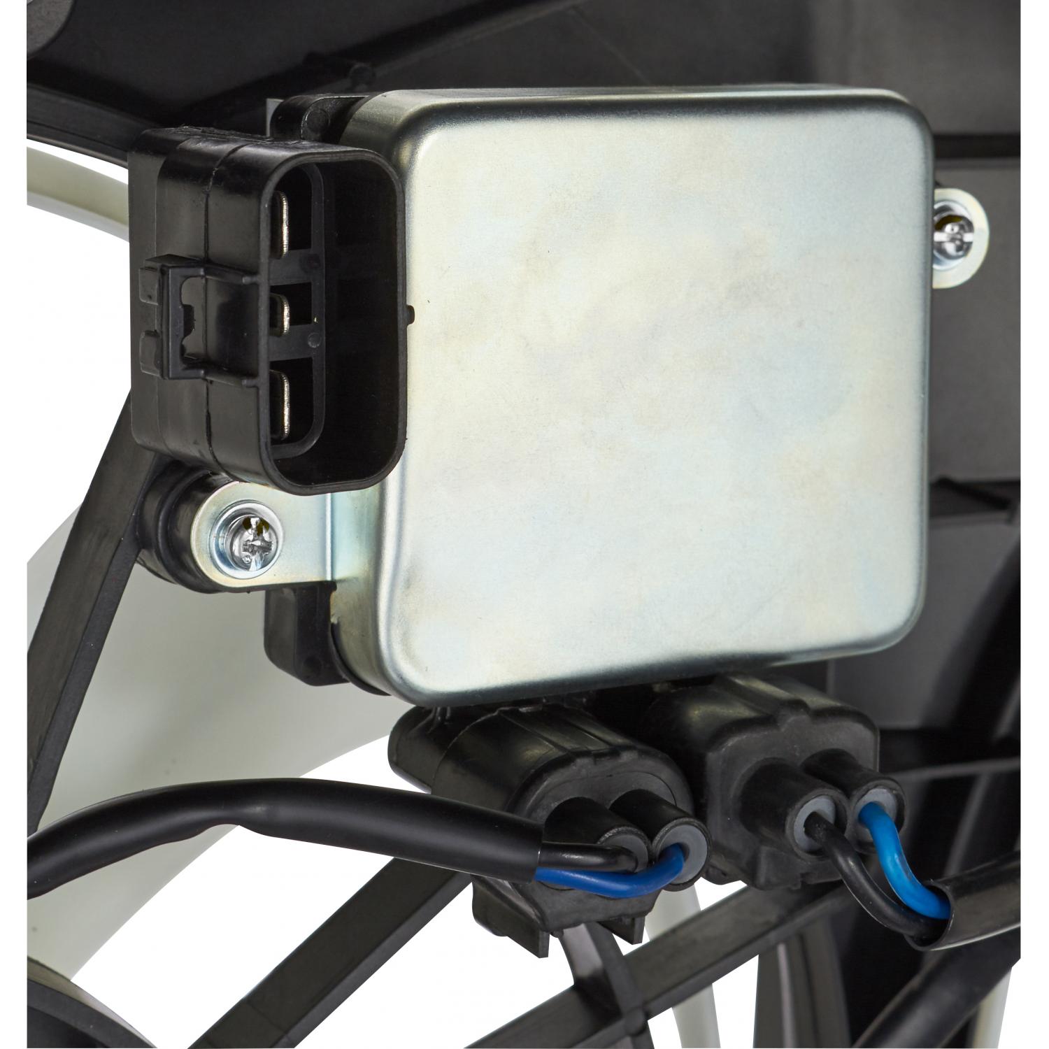 Spectra Premium CF20103 Dual Radiator and Condenser Fan Assembly product image 2 of 4