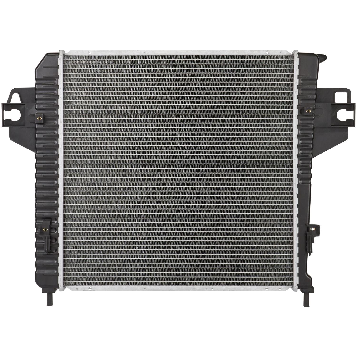 Spectra Premium CU2481 Radiator product image 2 of 4