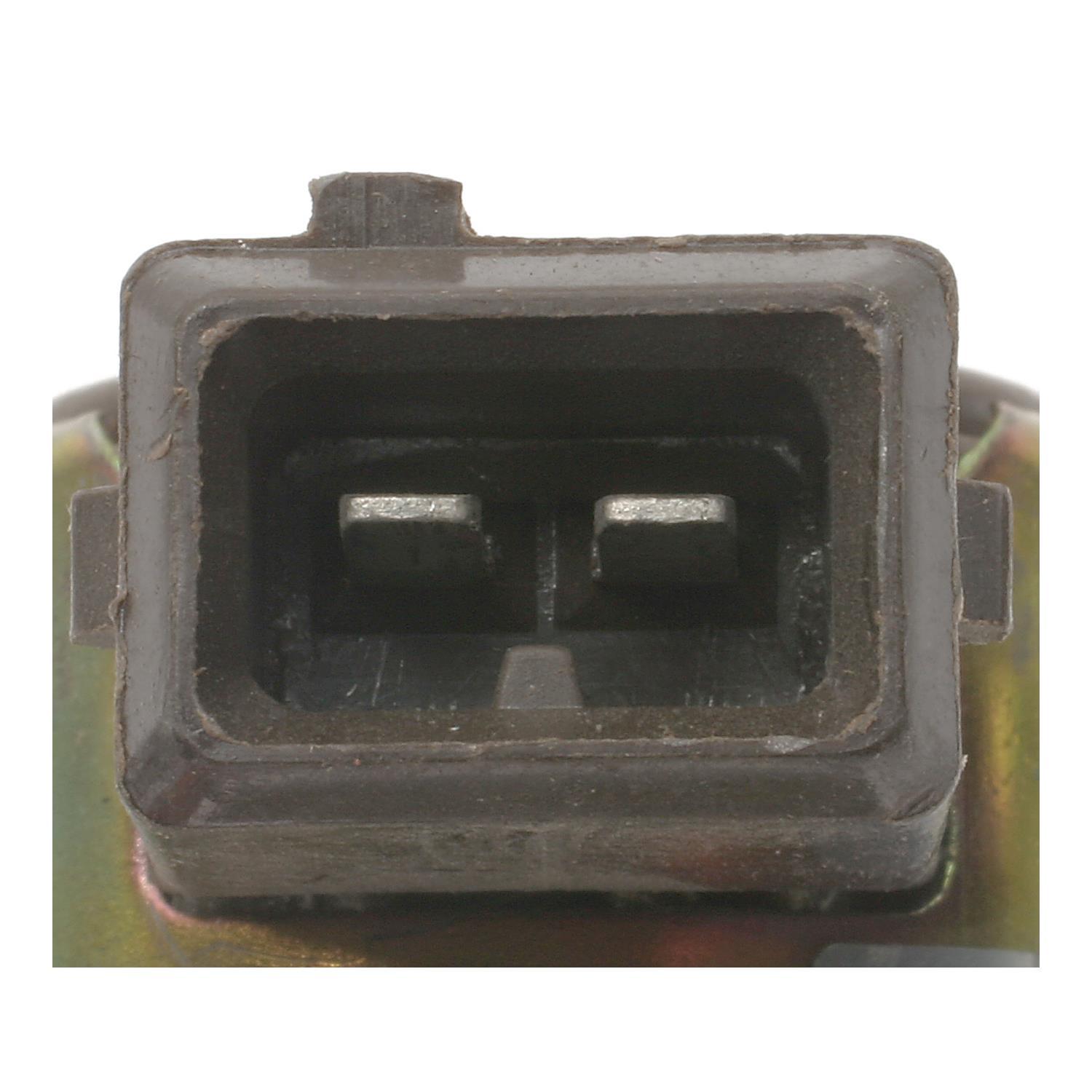 Standard Motor Products AC322 Fuel Injection Idle Air Control Valve product image 2 of 3