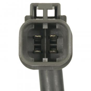 Standard Motor Products AC575 Fuel Injection Idle Air Control Valve product image 3 of 3