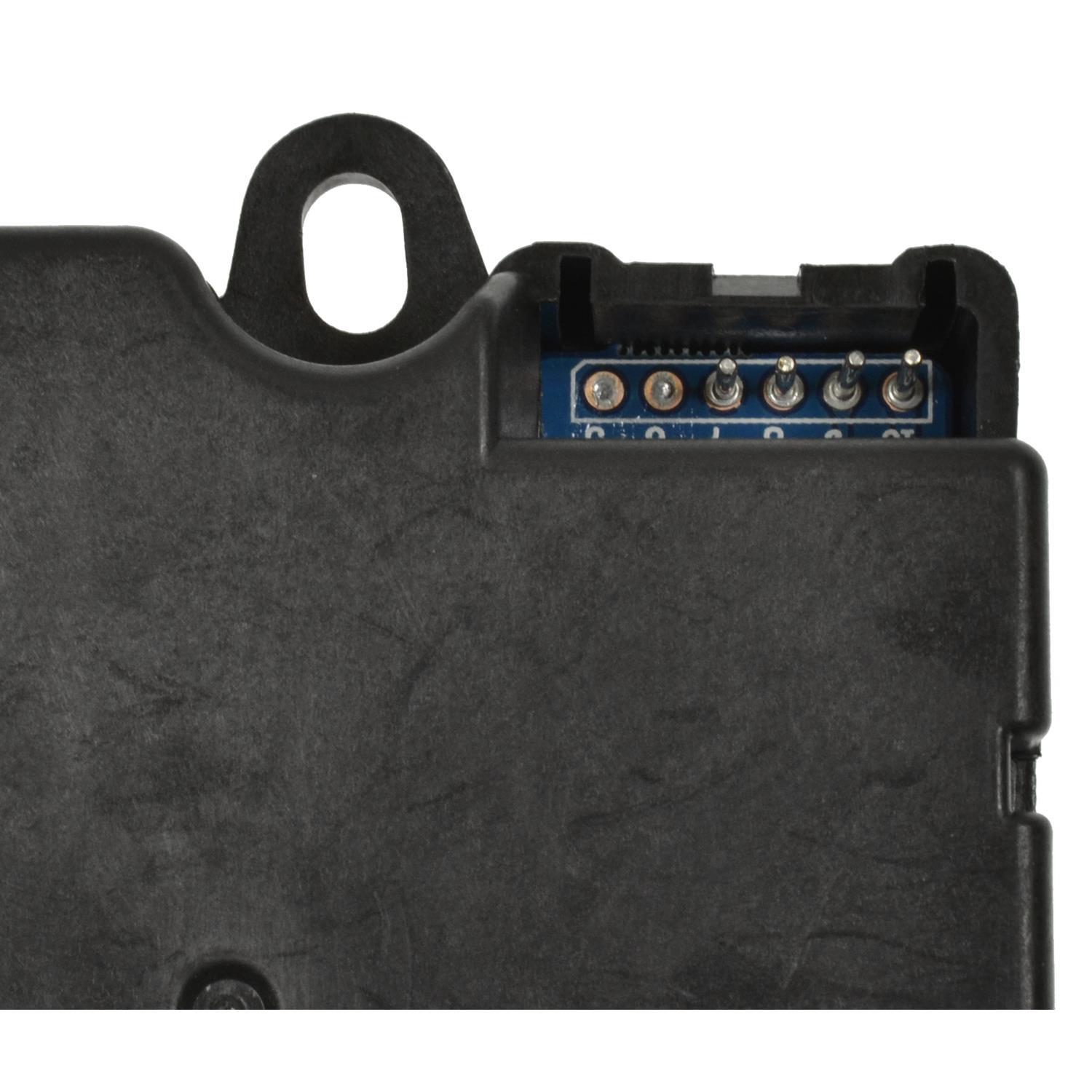 Standard Motor Products ADR127 - HVAC Heater Blend Door Actuator Standard Motor Products ADR127 HVAC Heater Blend Door Actuator product image 3 of 3