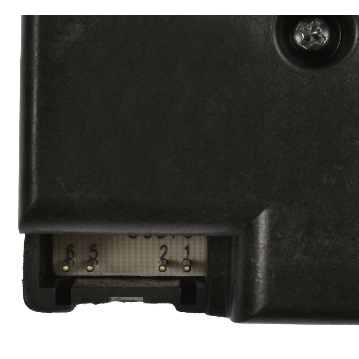 Standard Motor Products ADR141 - HVAC Heater Blend Door Actuator Standard Motor Products ADR141 HVAC Air Inlet Door Actuator product image 3 of 3
