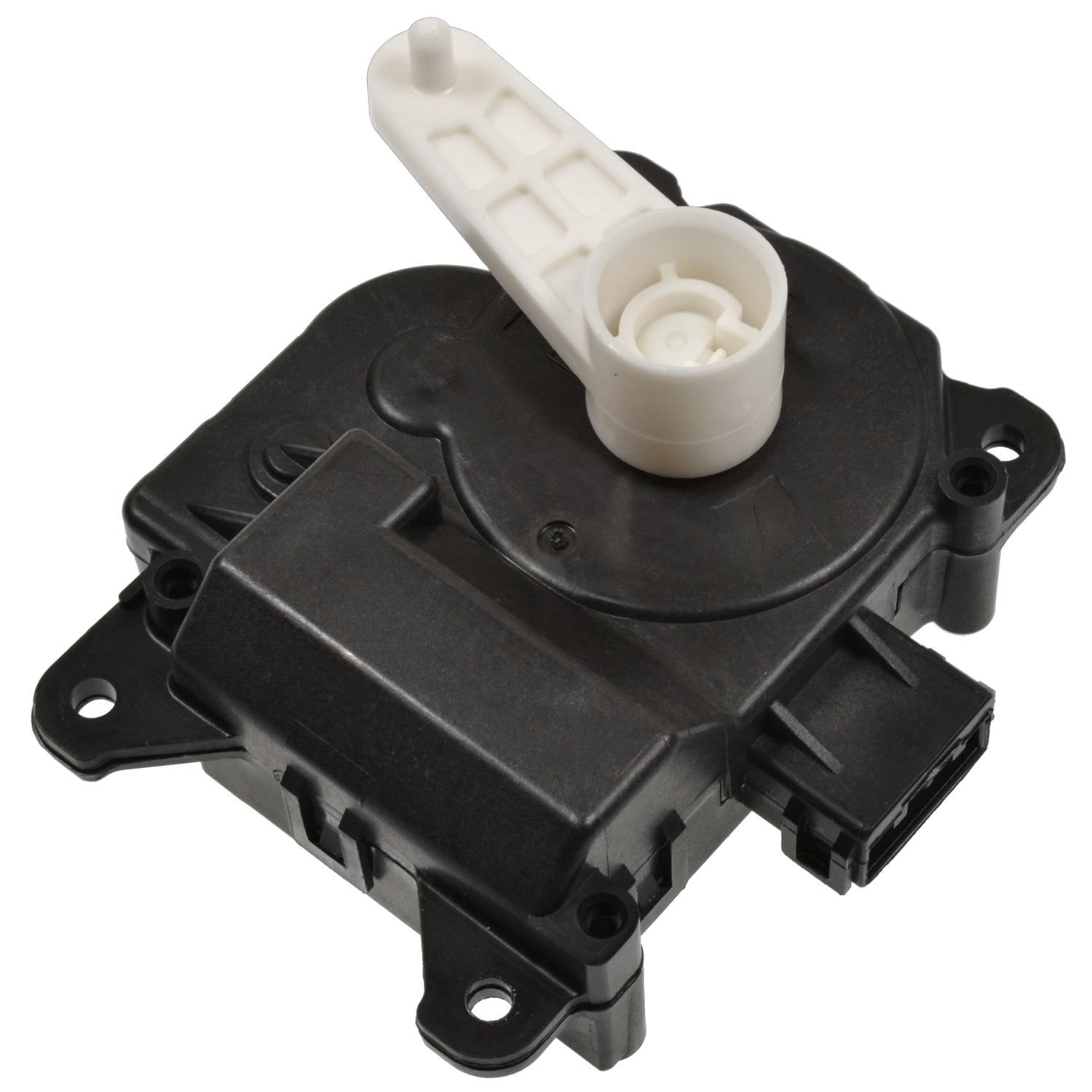 Standard Motor Products ADR231 - HVAC Heater Blend Door Actuator Standard Motor Products ADR231 HVAC Heater Blend Door Actuator product image 1 of 3