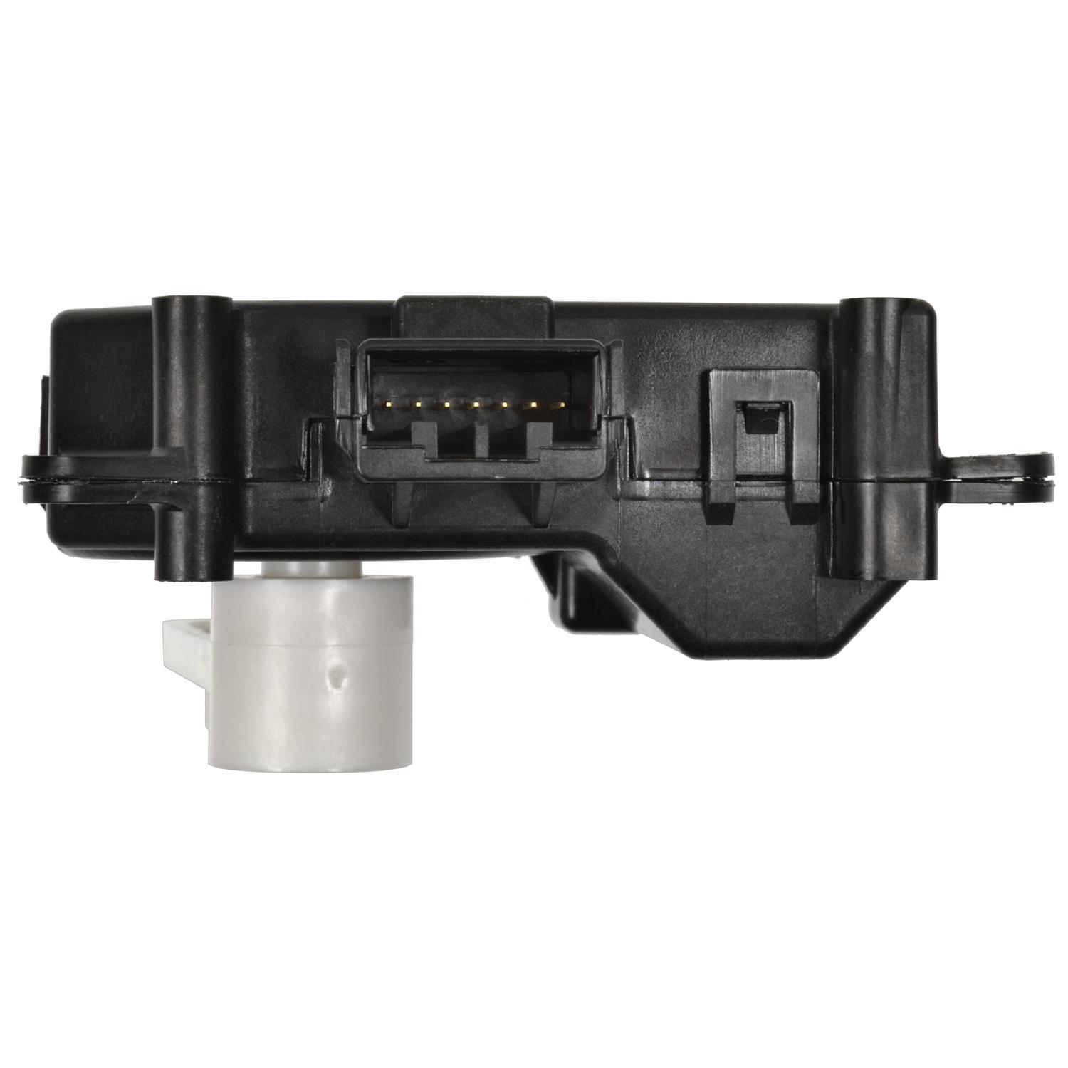 Standard Motor Products ADR231 - HVAC Heater Blend Door Actuator Standard Motor Products ADR231 HVAC Heater Blend Door Actuator product image 3 of 3