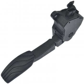 Standard Motor Products APS628 - Accelerator Pedal Sensor Standard Motor Products APS628 Accelerator Pedal Sensor product image 1 of 3