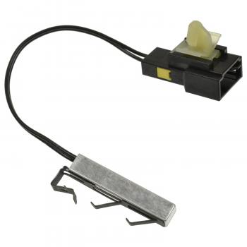 Standard Motor Products AX279 - HVAC Heater Core Temperature Sensor Standard Motor Products AX279 HVAC Heater Core Temperature Sensor product image 2 of 3