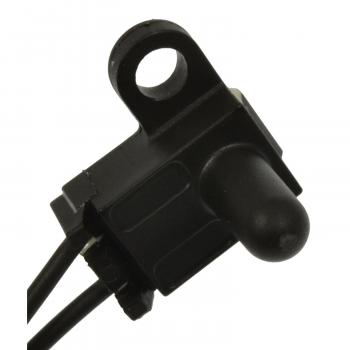 Standard Motor Products AX366 - Ambient Air Temperature Sensor Standard Motor Products AX366 Ambient Air Temperature Sensor product image 1 of 3
