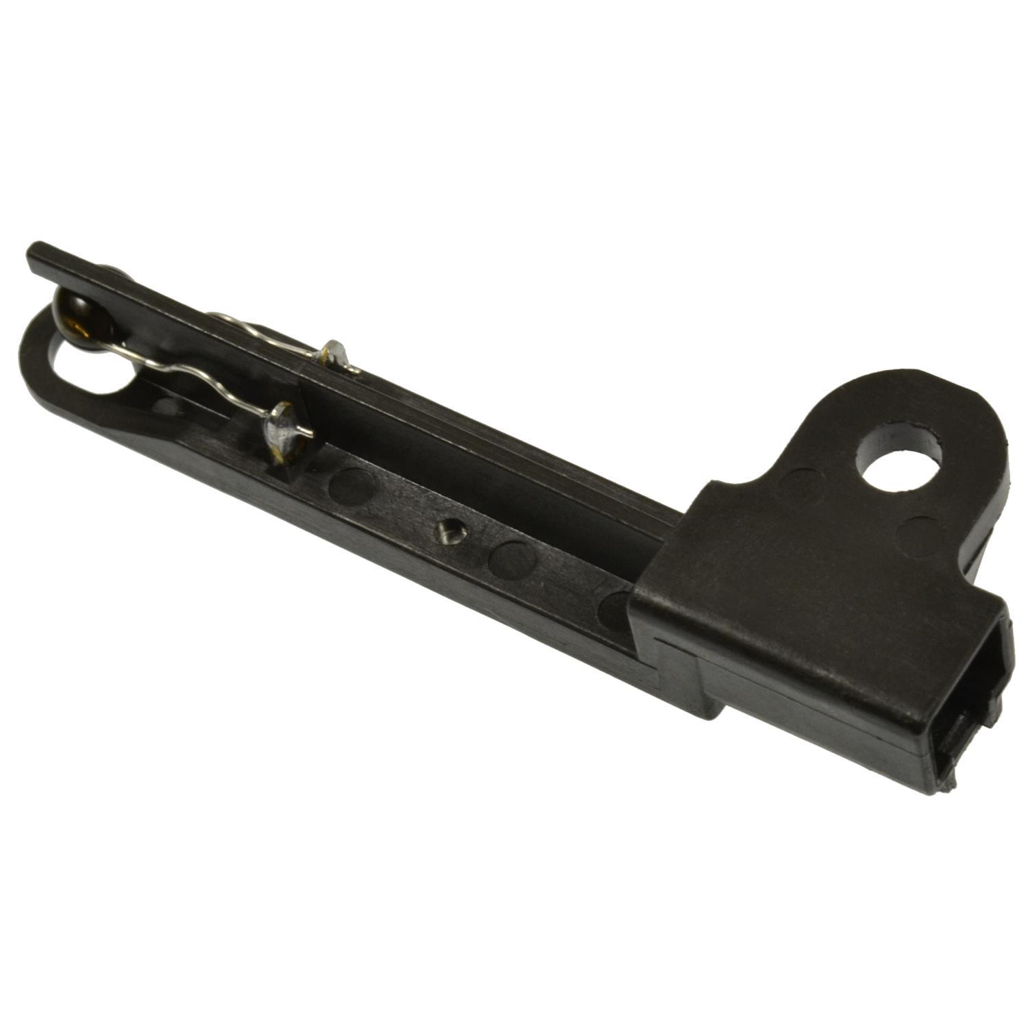 Standard Motor Products AX413 - Cabin Air Temperature Sensor Standard Motor Products AX413 Cabin Air Temperature Sensor product image 2 of 3