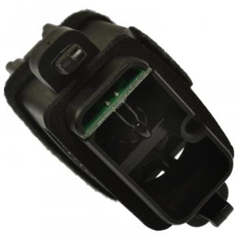 Standard Motor Products AX518 - Cabin Air Temperature Sensor Standard Motor Products AX518 Cabin Air Temperature Sensor product image 1 of 3