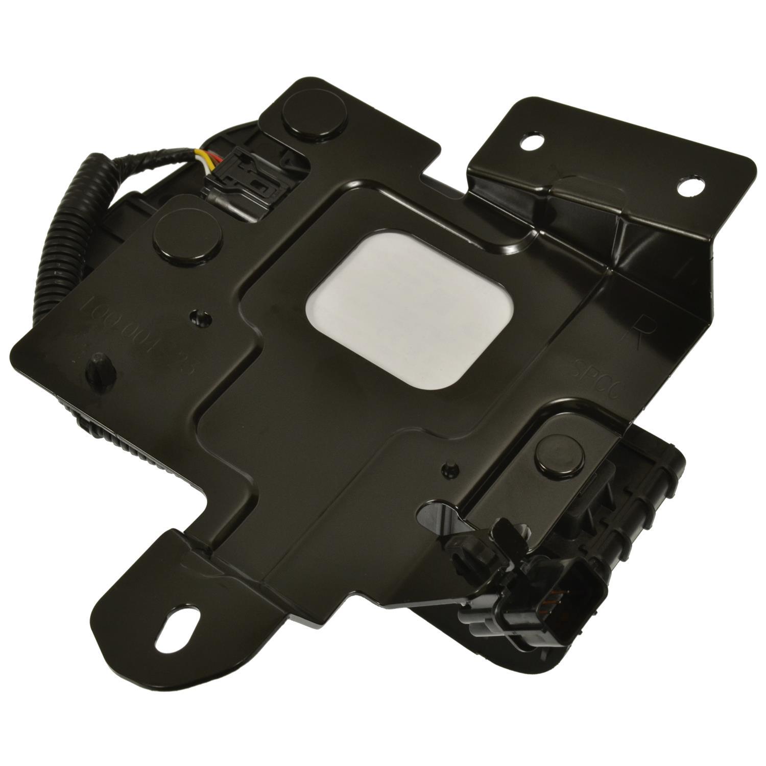 Standard Motor Products BSD113 Blind Spot Detection System Warning Sensor product image 1 of 3