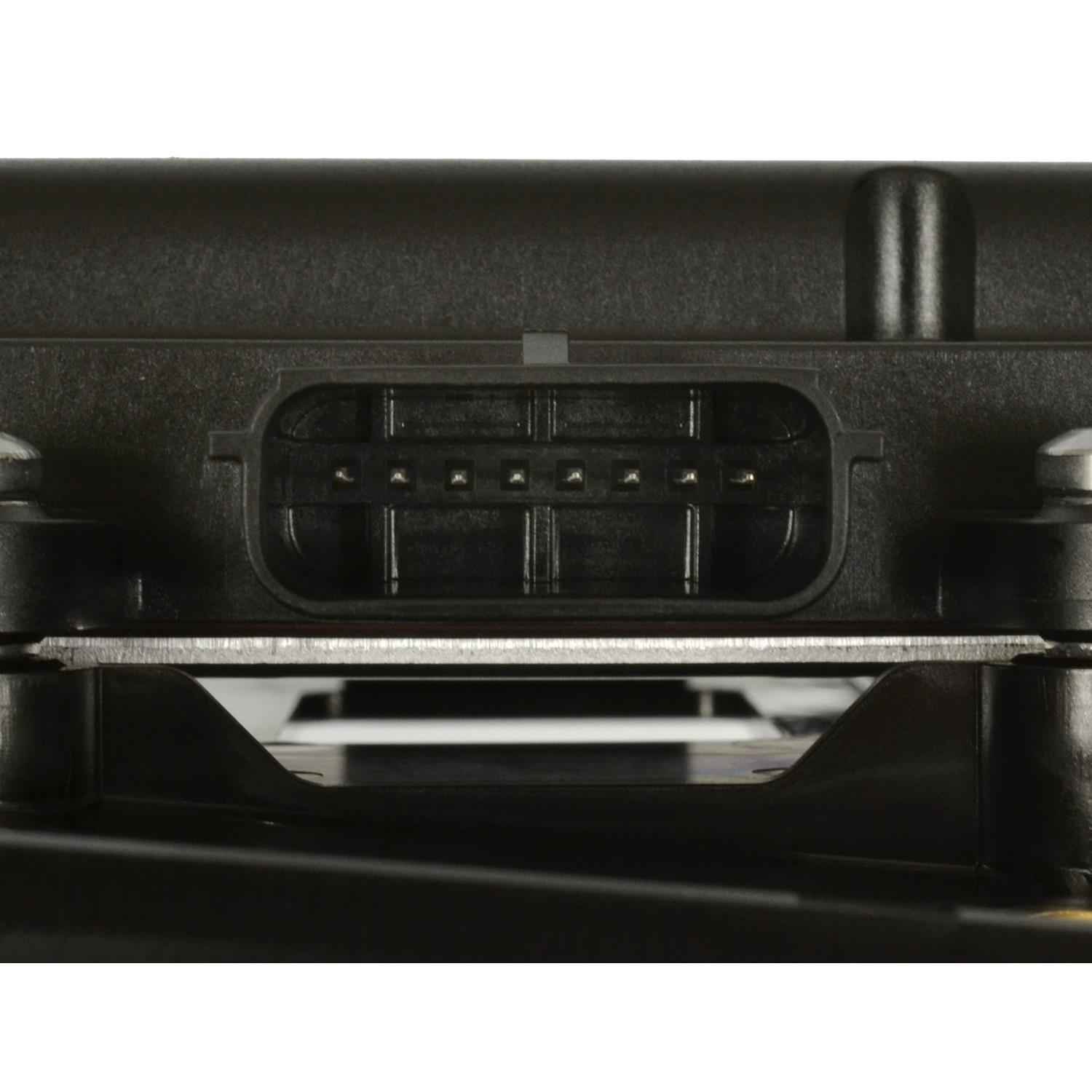 Standard Motor Products BSD16 Blind Spot Detection System Warning Sensor product image 3 of 3