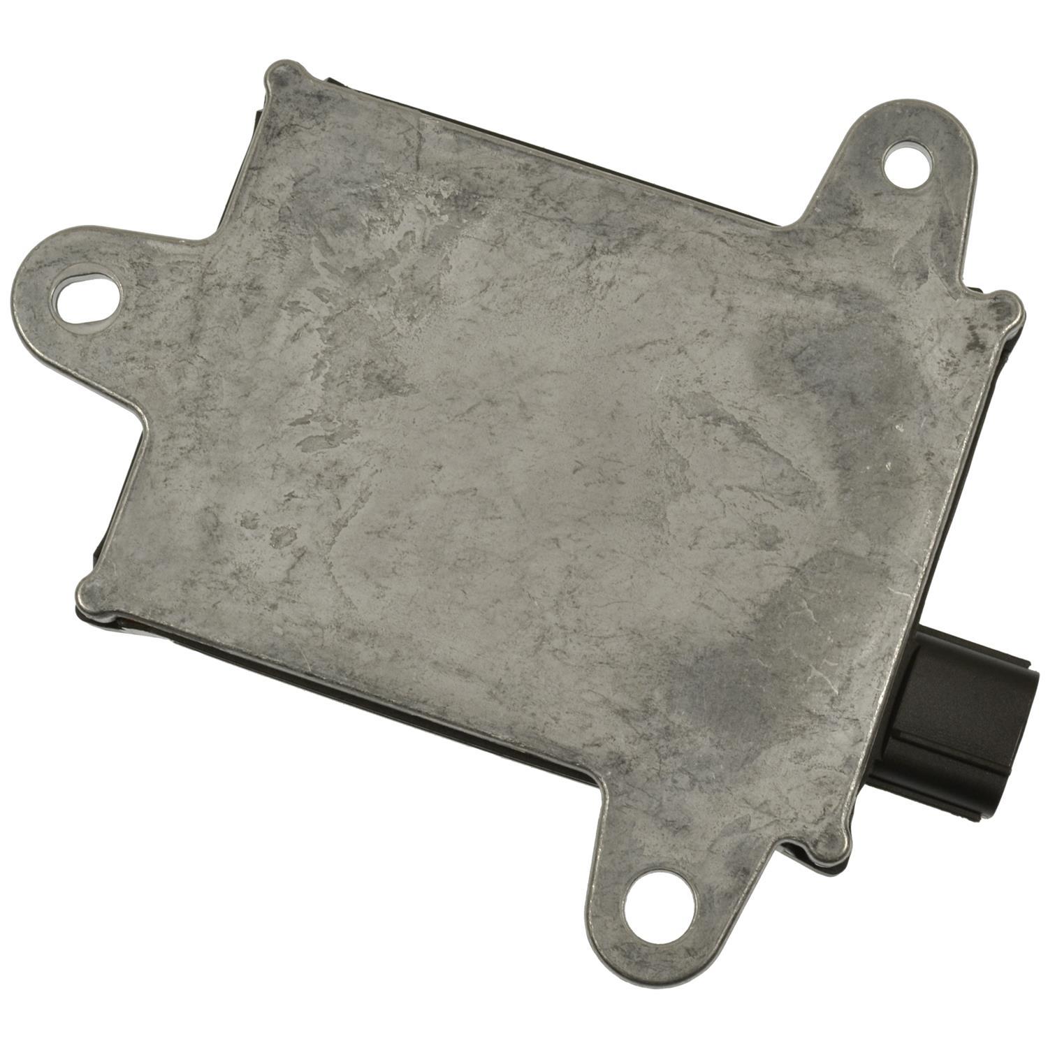 Standard Motor Products BSD24 - Blind Spot Detection System Warning Sensor Standard Motor Products BSD24 Blind Spot Detection System Warning Sensor product image 1 of 3