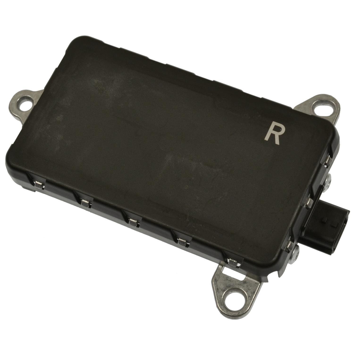 Standard Motor Products BSD57 Blind Spot Detection System Warning Sensor product image 2 of 3