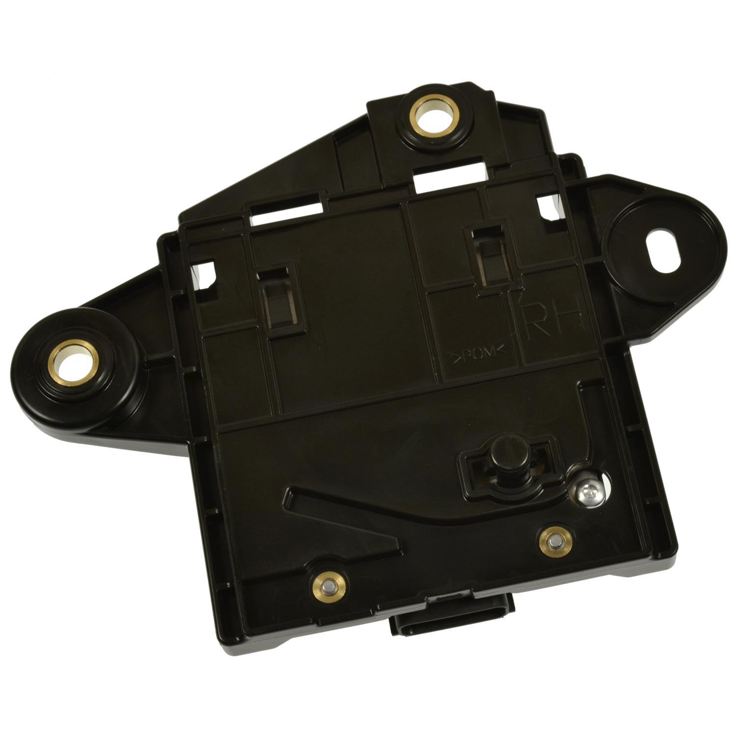 Standard Motor Products BSD68 Blind Spot Detection System Warning Sensor product image 1 of 3
