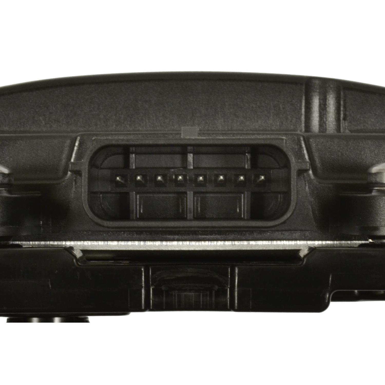 Standard Motor Products BSD68 Blind Spot Detection System Warning Sensor product image 3 of 3