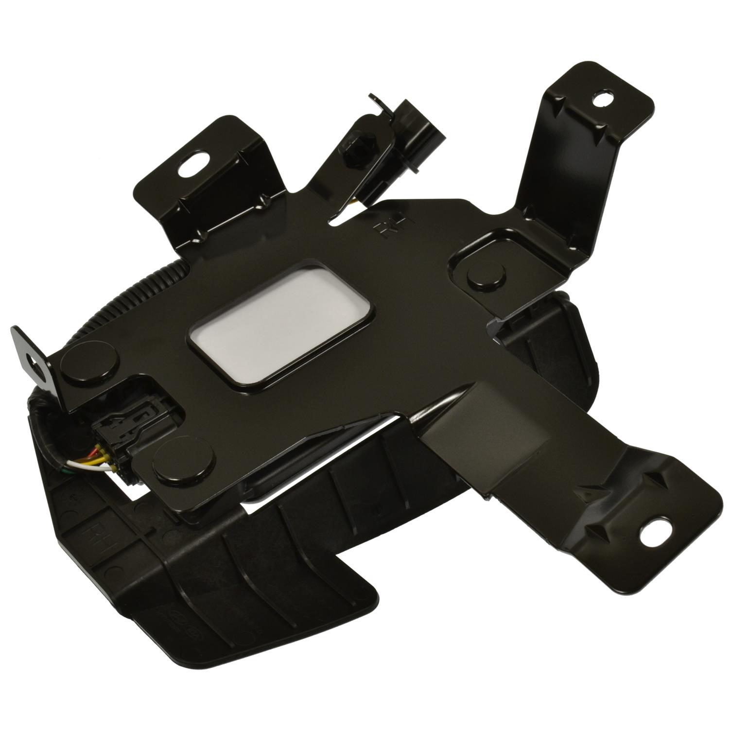 Standard Motor Products BSD92 Blind Spot Detection System Warning Sensor product image 1 of 3