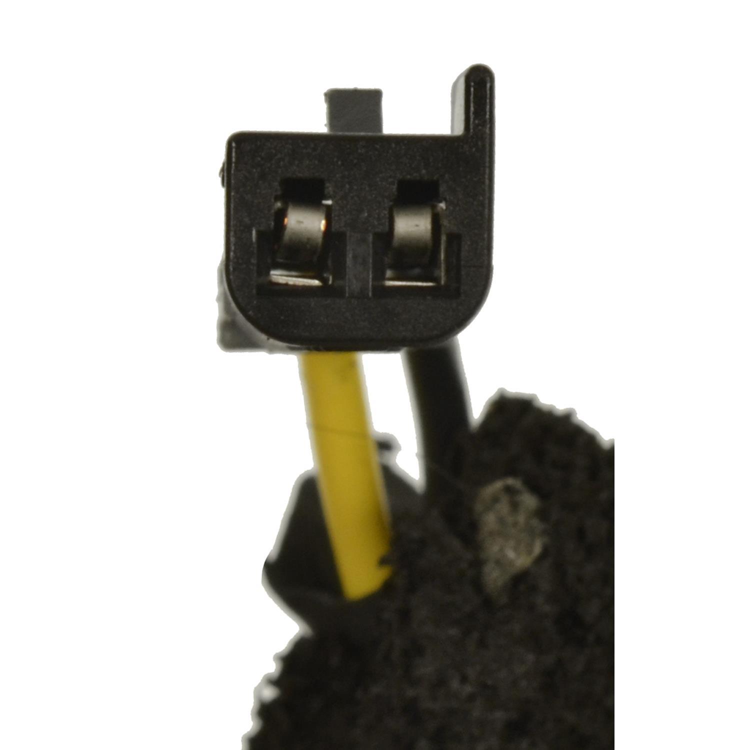 Standard Motor Products BTL100 - Center High Mount Stop Light Standard Motor Products BTL100 Center High Mount Stop Light product image 2 of 3