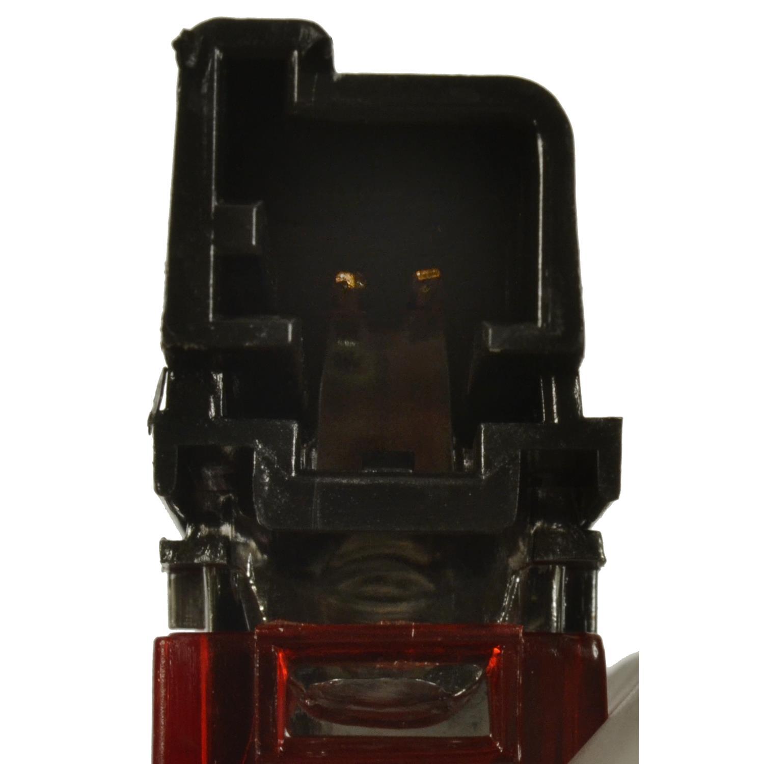 Standard Motor Products BTL114 - Center High Mount Stop Light Standard Motor Products BTL114 Center High Mount Stop Light product image 3 of 3