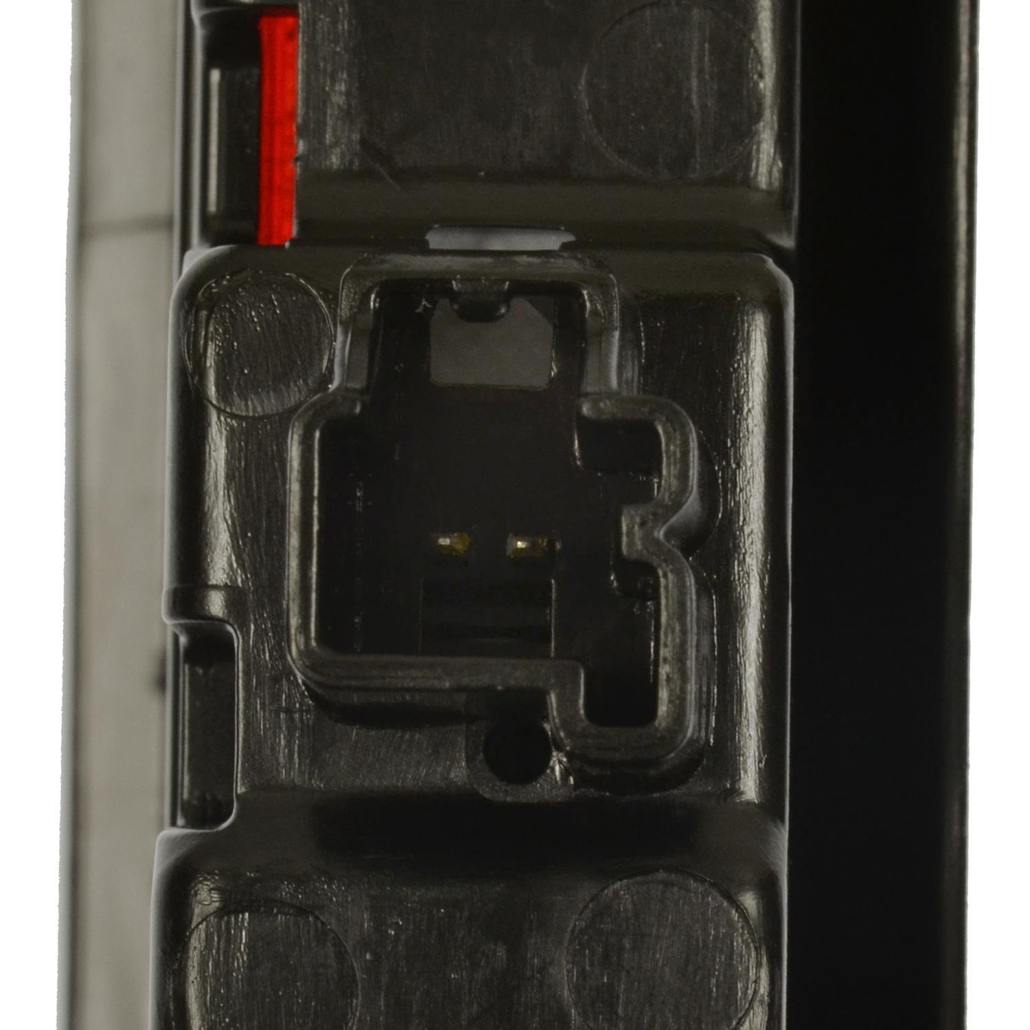 Standard Motor Products BTL133 - Center High Mount Stop Light Standard Motor Products BTL133 Center High Mount Stop Light product image 3 of 3