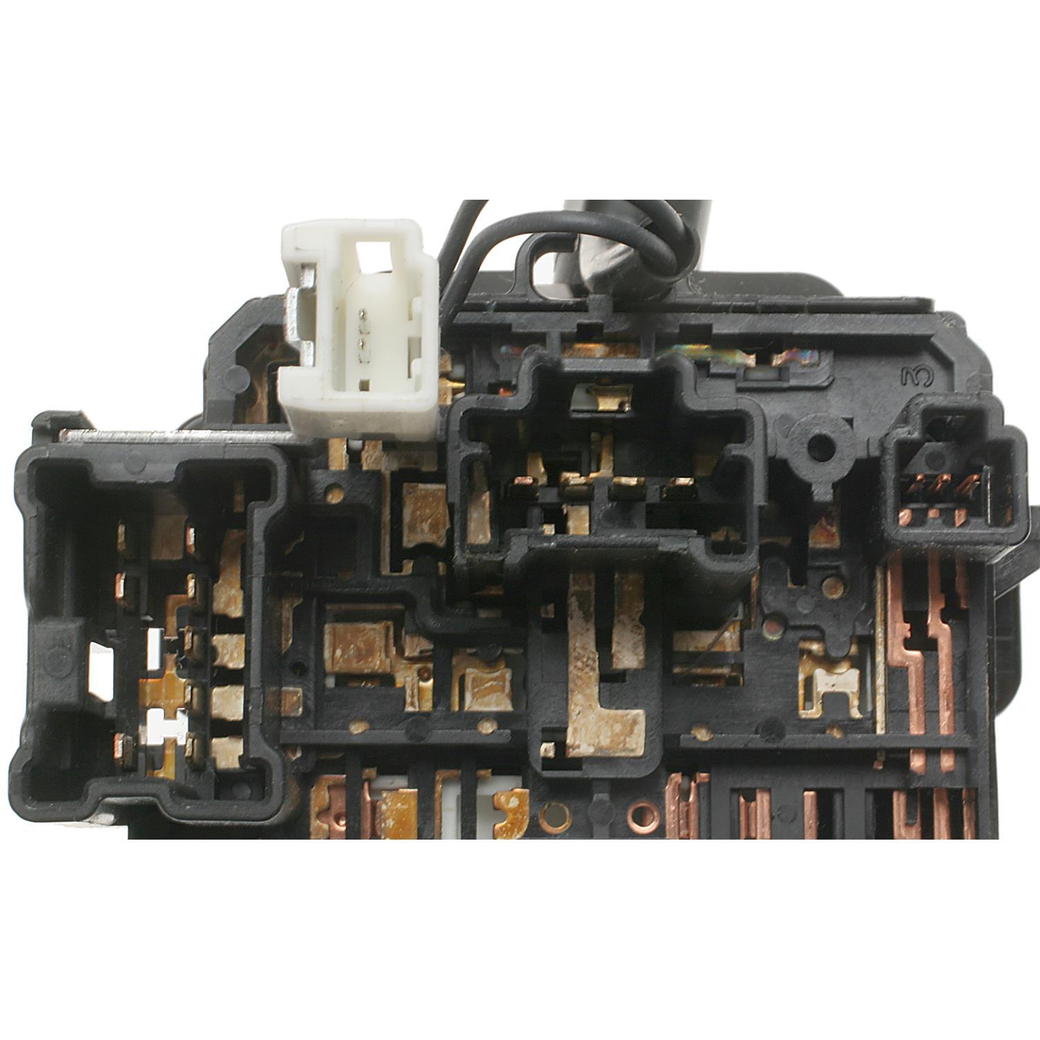 Standard Motor Products CBS1094 Fog Light Switch product image 2 of 3