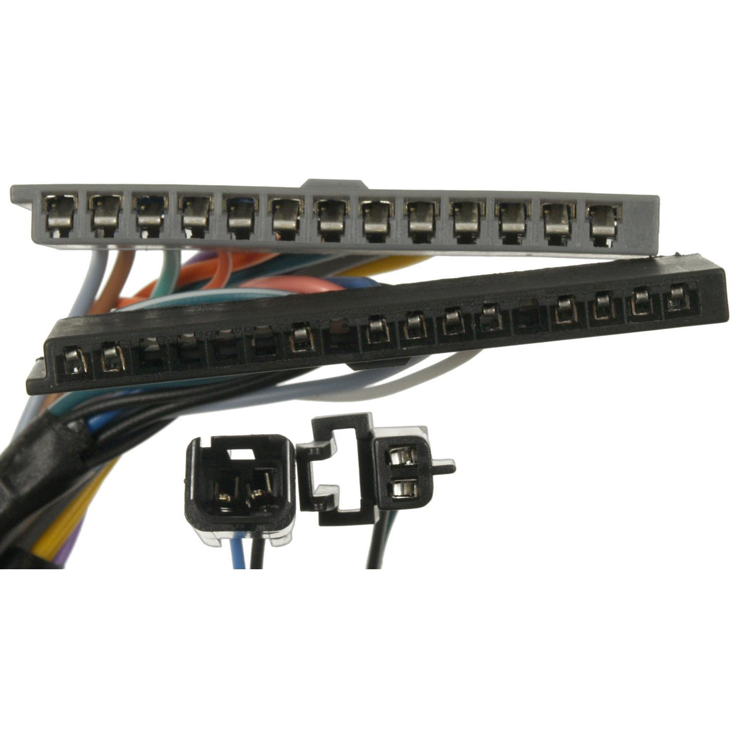 Standard Motor Products CBS1152 Hazard Warning Switch product image 3 of 3