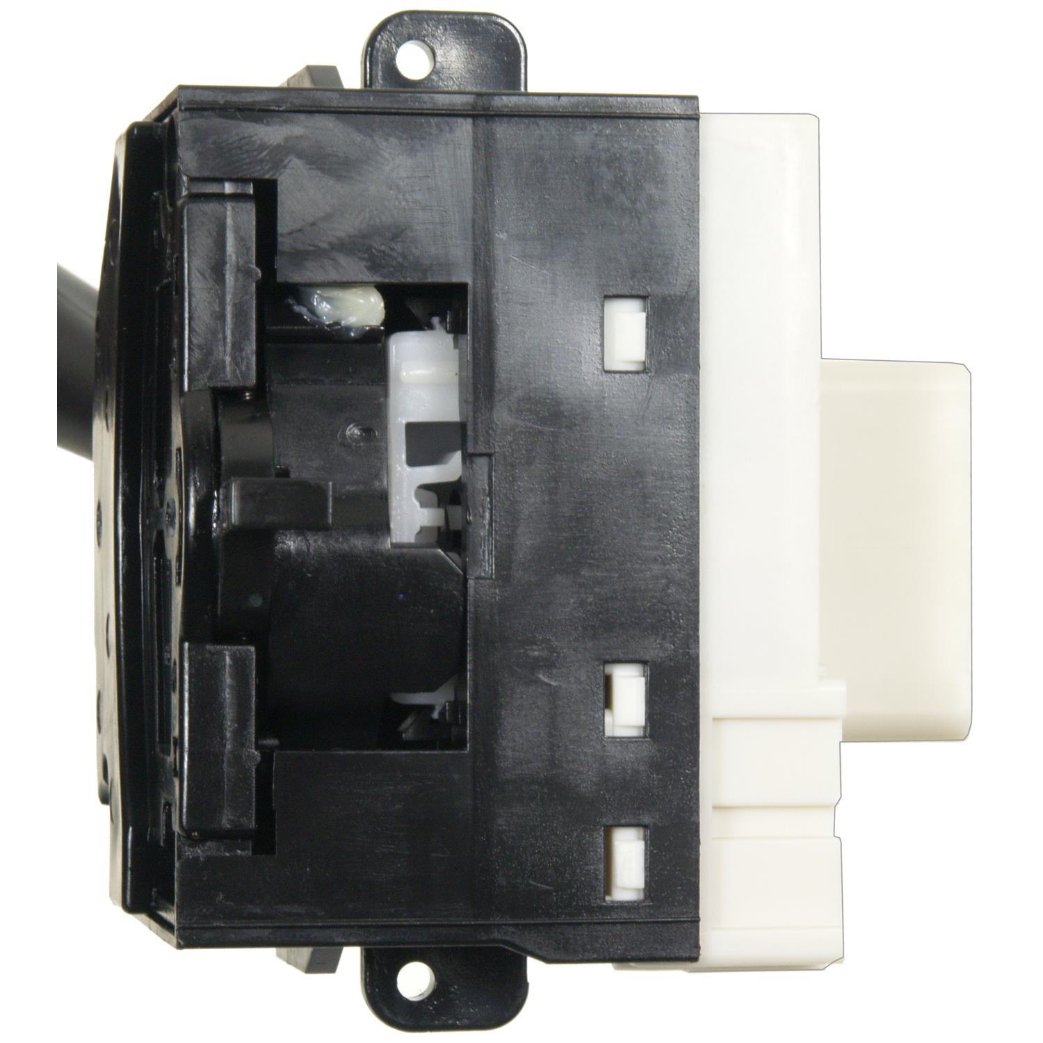 Standard Motor Products CBS1312 - Headlight Switch Standard Motor Products CBS1312 Headlight Dimmer Switch product image 1 of 3