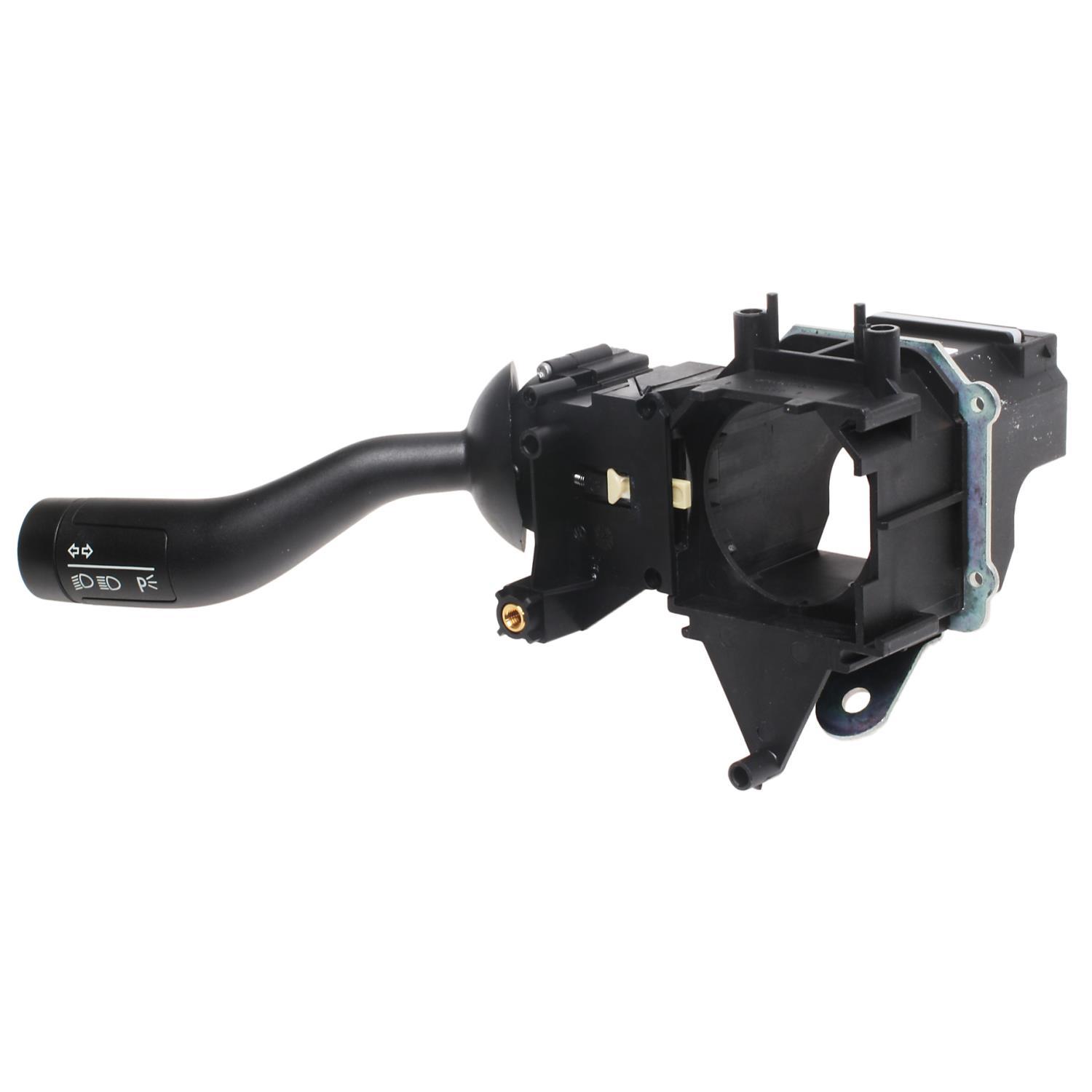 Standard Motor Products CBS1352 Cruise Control Switch product image 2 of 3